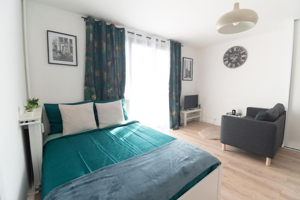 Le Citadin-T1-28M2-Pte Paris M7 Apartamento Le Kremlin-Bicêtre Exterior foto