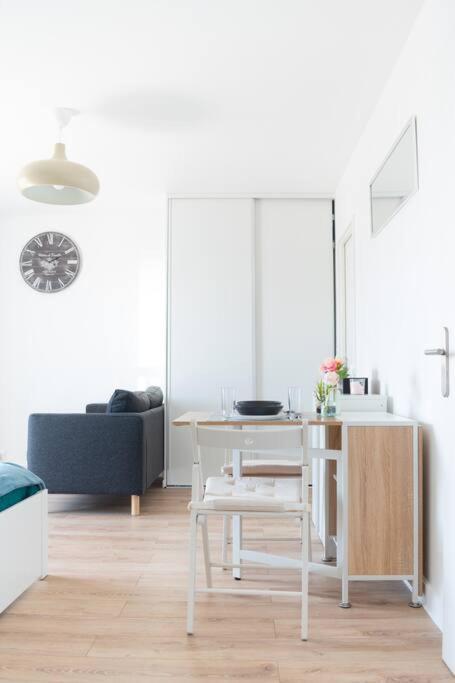 Le Citadin-T1-28M2-Pte Paris M7 Apartamento Le Kremlin-Bicêtre Exterior foto