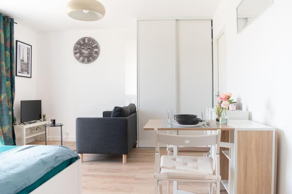 Le Citadin-T1-28M2-Pte Paris M7 Apartamento Le Kremlin-Bicêtre Exterior foto